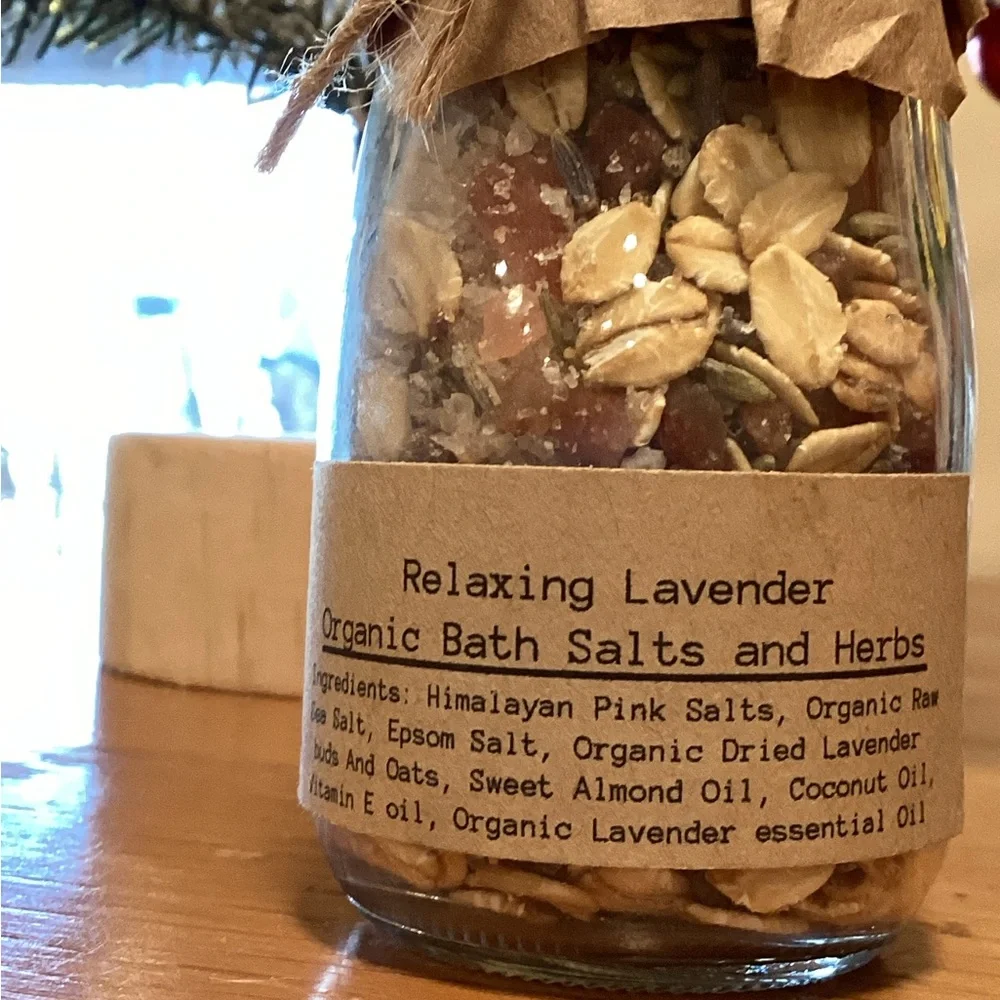Handcrafted bath salts Relaxing Lavender Organic Bath Salts - Picture 6 of 8